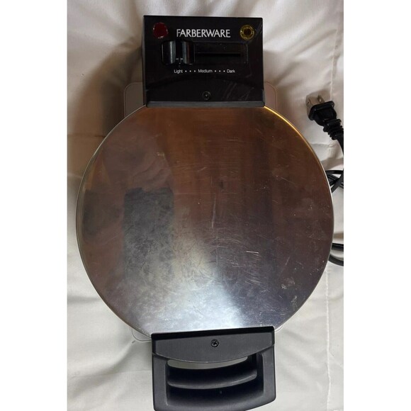 Farberware Waffle Maker Model FWM800P Vintage Working - Picture 6 of 6
